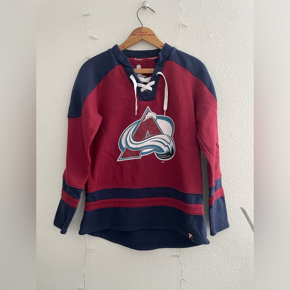 Colorado Avalanche Sweatshirt | Fanatics NHL | Women's Small